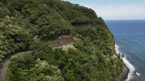 Aerial-View-Of-Road-To-Hana-Along-Maui-Coastline