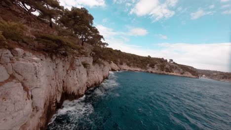First-person-view-fast-close-up-shot-around-the-coastline-of-Cassis-,-France