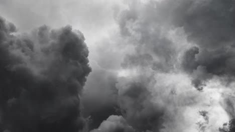 Heavy-storm-inside-cumulonimbus-clouds