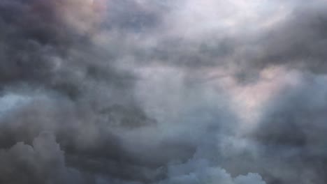 Ein-Dunkelgrauer-Wolkenhintergrund-4k