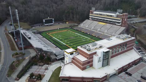 Appalachian-State-Football,-Fast-Reverse-Aerial-in-Boone-North-Carolina