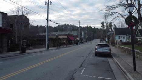 Downtown-Blowing-Rock-Aerial-into-the-street-during-Christmas-season-blowing-rock-North-Carolina