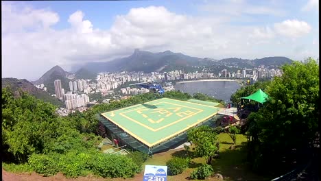 Rio-De-Janeiro,-Zuckerhut,-Hubschrauberflug