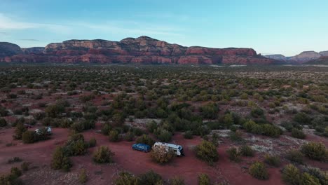 Travel-trailer-or-RV-In-The-Camping-Site-Near-Red-Rock-Formation-Of-Sedona,-Arizona
