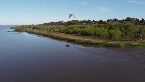 Kitesurfer-on-Vicente-Lopez-river-,-Buenos-Aires