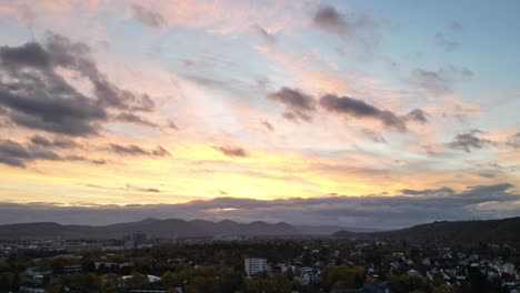 Timelapse-of-early-morning-skies-over-Bonn,-Germany