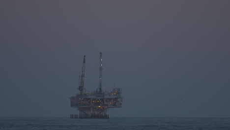 Una-Plataforma-Petrolera-En-El-Mar