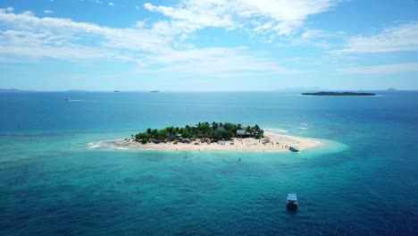 Aerial-orbit-shot-of-the-beautiful-South-Sea-Island-in-Fiji