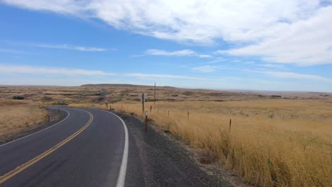 Panoramic-View-of-Highway-that-runs-through-the-Scablands-in-Eastern-Washington-State