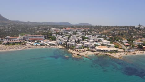 Die-Touristenstadt-Hersonissos-Auf-Kreta.-Luftaufnahme