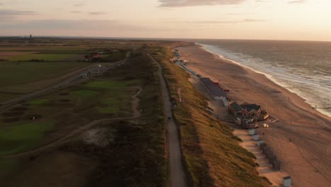 The-beach-of-Domburg-during-a-summer-sunset