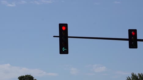 Stoplight---full-circle-red,-yellow,-green