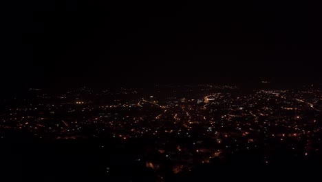Panorama-De-La-Ciudad-De-Noche