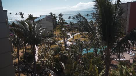 Hawaii-Resort-Sonne-Scheint-Auf-Dem-Balkon