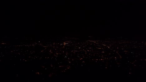 Panorama-De-La-Ciudad-De-Noche