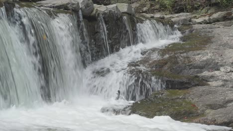 Wasserfall,-Wissahickon-Creek,-Philadelphia,-Pa
