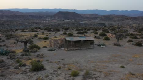 Desert-scene-where-movies-are-filmed-in-Tabernas,-Almeria