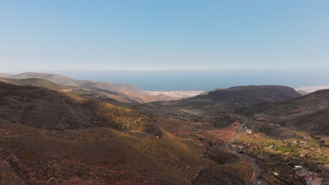 Las-Montañas-Cerca-De-Almería-En-El-Sur-De-España,-Tiro-Aéreo