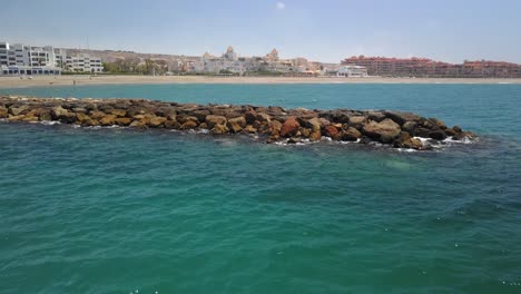 La-Ciudad-De-Almerimar-En-Almería-Durante-Un-Día-Soleado-De-Verano