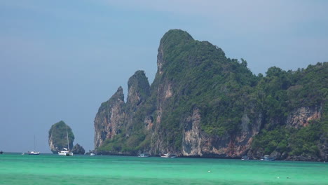 Una-Roca-De-La-Isla-Phi-Phi.-Tailandia