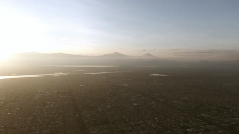 Sunrise-Over-Mexico-City,-Volcanoes-Popocatepelt-E-Iztlaccihuatl,-Lake-Texcoco,-Mexico-Tenochtitlan