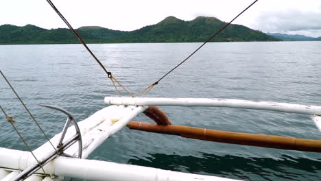 Viajar-En-Un-Barco-De-Pasajeros-En-Coron-Palawan