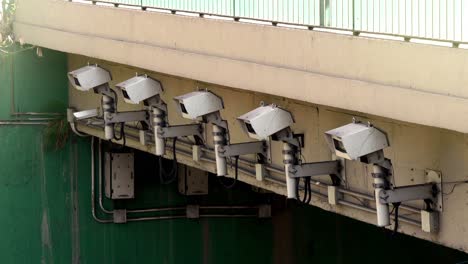 4k-Image-of-Traffic-Radar-with-speed-trap-camera-on-avenue-in-Sao-Paulo,-largest-Brazil's-city