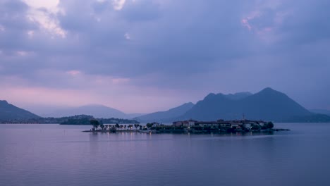 A-Sunrise-time-lapse-of-passing-boat-traffic-on-the-island-of-Pescatori-on-the-Italian-lake-Maggiore