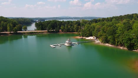 Cool-lighthouse-fuel-and-tackle-store-on-Lake-Lanier-Island..