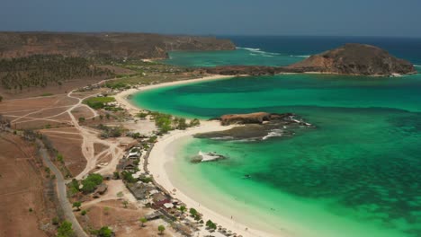 The-white-sand-beach-of-Tanjung-Aan-in-Lombok,-Indonesia-during-a-sunny-day