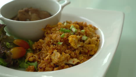 fried-rice-with-steamed-pork-ribs