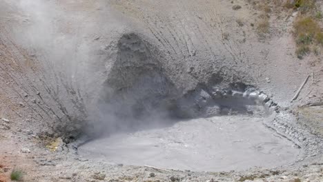 Medium-static-shot-mud-bubbling-and-steaming-in-Yellowstone-Park