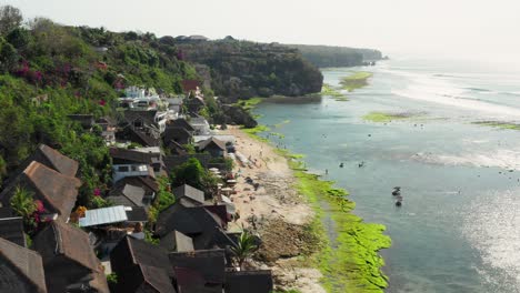 The-town-of-Bingin-at-the-cliffs-of-Uluwatu-during-low-tide