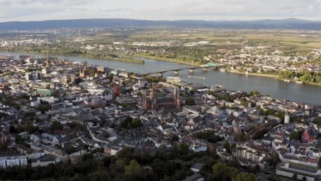 Sunny-Mainz-2019-in-Germany-from-an-aerial-view