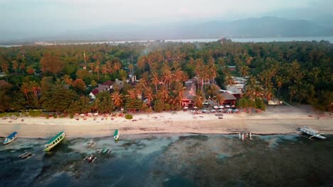 Puesta-De-Sol-En-La-Playa-De-La-Isla-Gili-Air-En-Indonesia