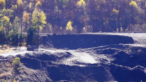 An-open-pit-anthracite-coal-mine-in-Pennsylvania,-USA