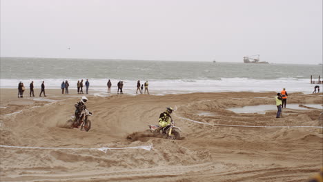 Motocross-event-on-the-beach-of-Zoutelande,-Netherlands