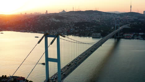 Istanbul-Bridge-Turkey,-connecting-the-continents-of-Asia-and-Europe-at-sunrise