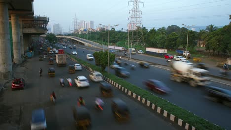 Mumbai-Drückt-Die-Autobahnüberführung-In-Maladischen-Zeitraffern-Aus