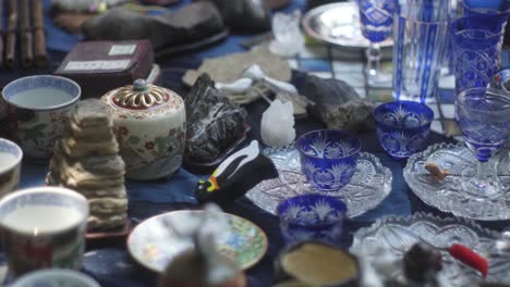 Kyoto-Japan's-Flea-Market-Worth-Visiting-For-Acquiring-Antique,-Vintage,-And-Used-Items--Close-Up-Shot