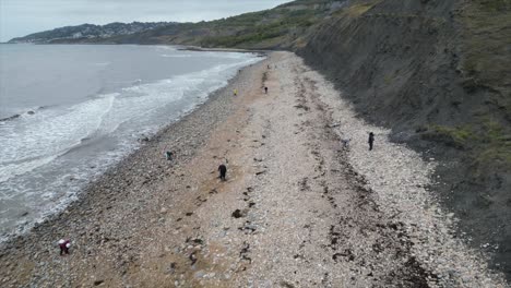 Long-Dorset-rocky-beach
