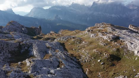 Dramatic-mountain-landscape-in-Dolomites-with-Cinque-Torri-rock-formation-in-Tofane-range,-wide-view