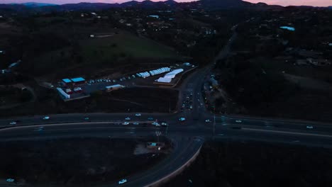 San-Luis-Rey-Brücke-Autobahn-Drohne-Ansicht