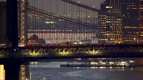 Manhattan-Bridge-and-Brooklyn-Bridge-viewed-from-Williamsburg-at-night