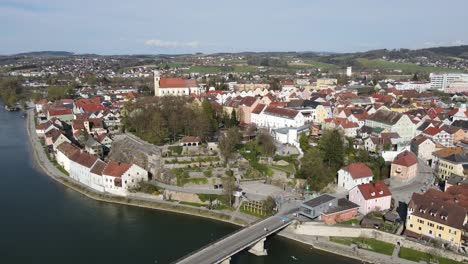 Aerial-view-of-Schärding-an-Austrian-village-at-the-river-Inn