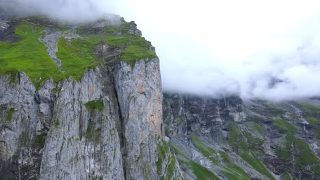 Filmflug-In-Den-Alpen