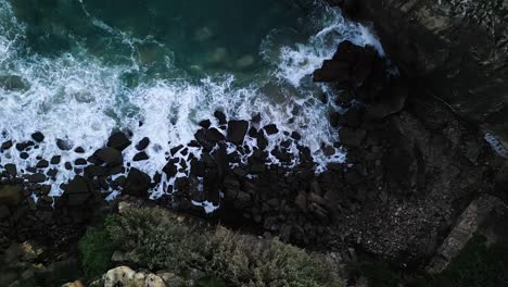 Zenital-view-with-drone-of-waves-Guia---Cascais,-Portugal