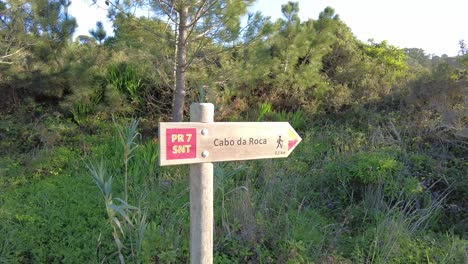 Señal-De-Ruta-De-Senderismo-Pr7-A-Cabo-Da-Roca