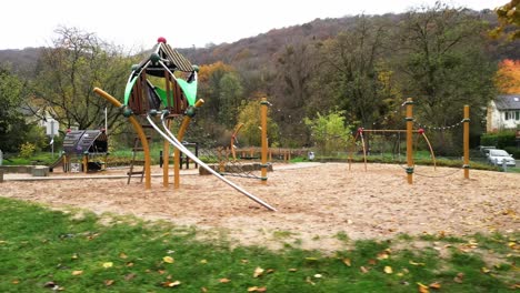 Cute-little-playground-at-the-foot-of-Venusberg,-Bonn,-Germany-on-a-cool-Autumn-morning