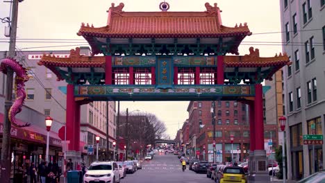 Chinesisches-Tor-Nach-Chinatown---Seattle-Washington
